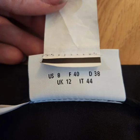 Akris Franca Cropped Pants-8 - Picture 12 of 16